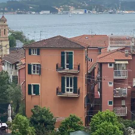 Holiday home La Casa Delle Fiorentine La Spezia